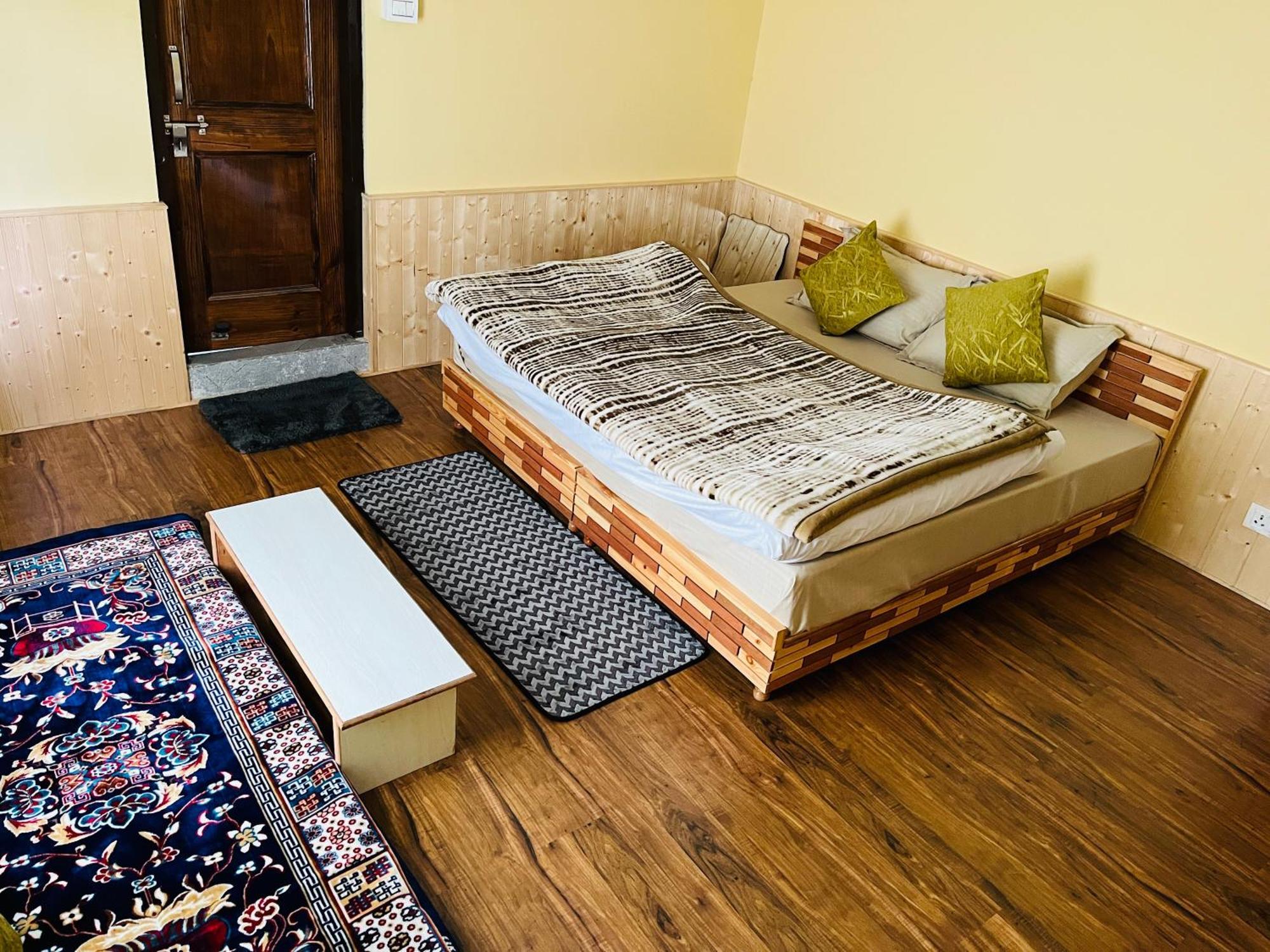 Amma Home Stay Keylong Kyelang エクステリア 写真