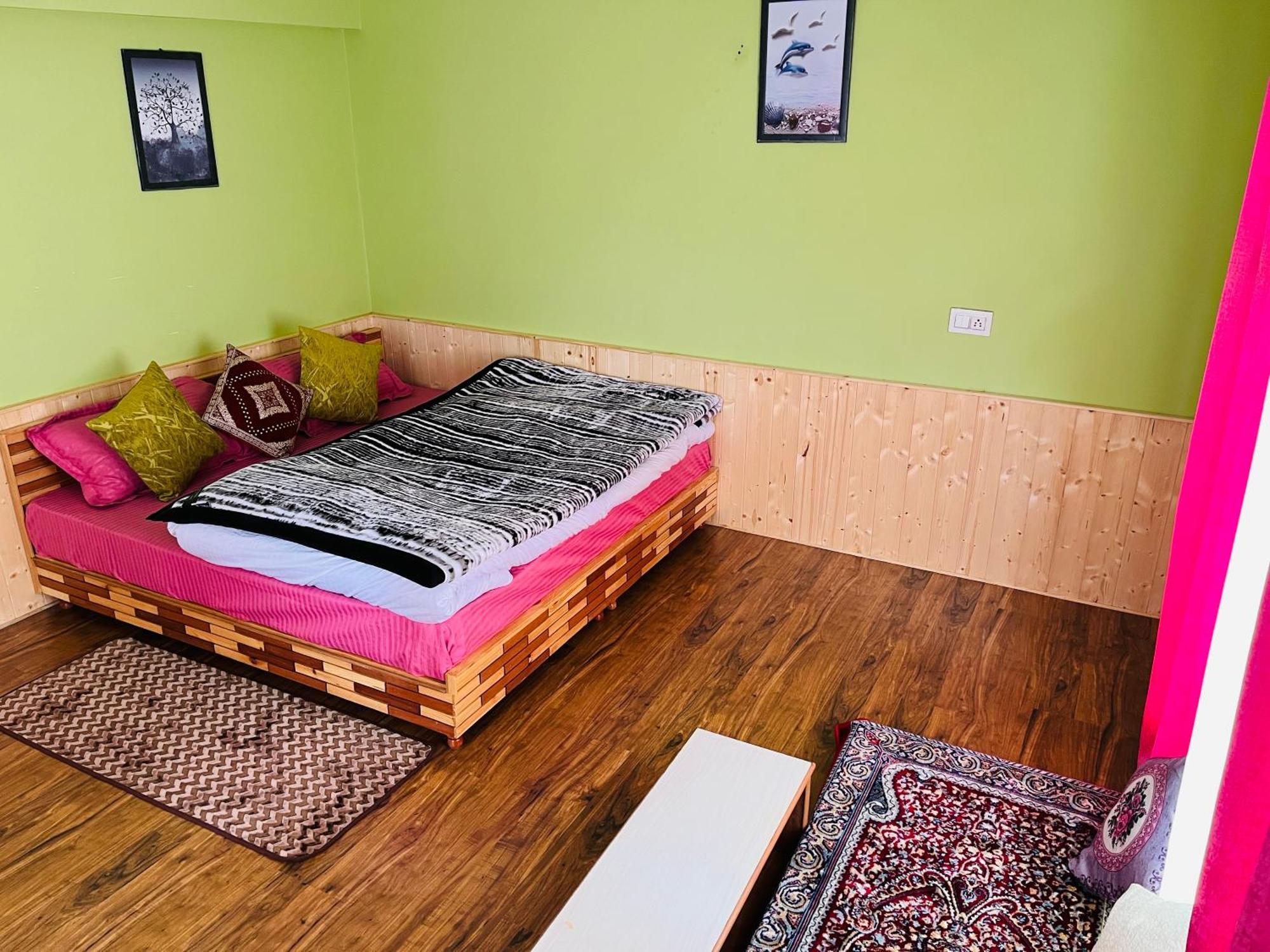 Amma Home Stay Keylong Kyelang エクステリア 写真