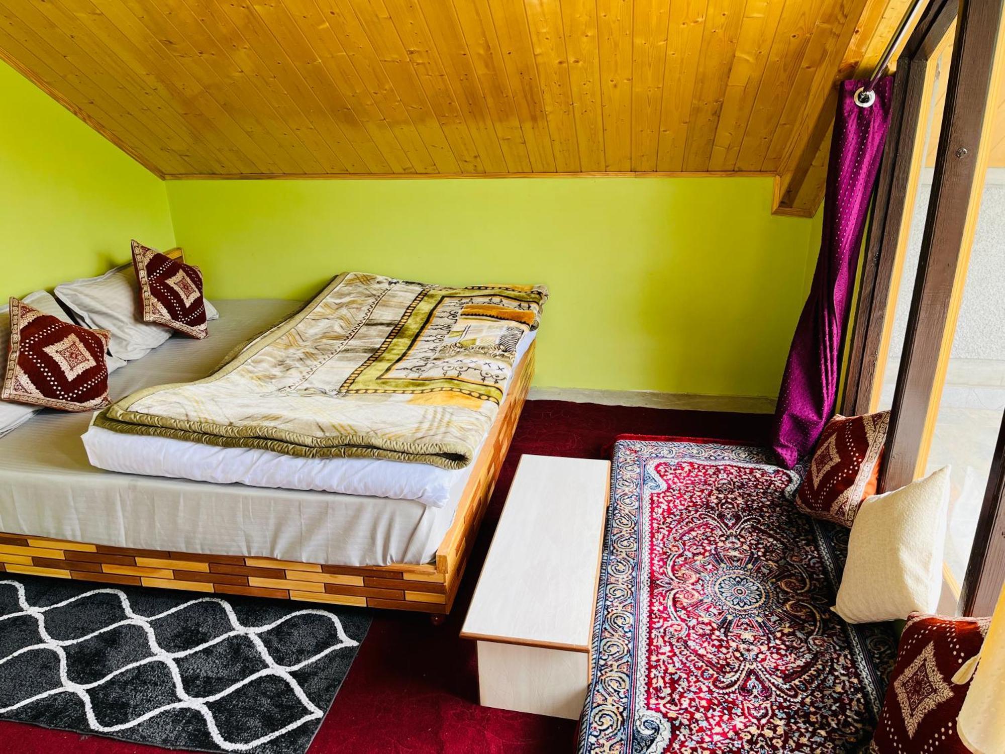 Amma Home Stay Keylong Kyelang エクステリア 写真